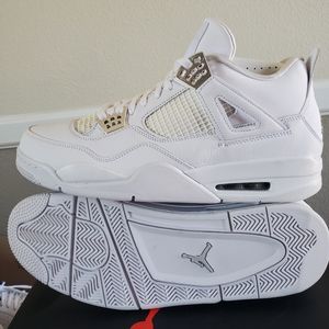 Air Jordan Retro 4